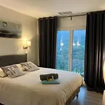 فيلة Maison Conviviale A Avec Piscine A Debordement